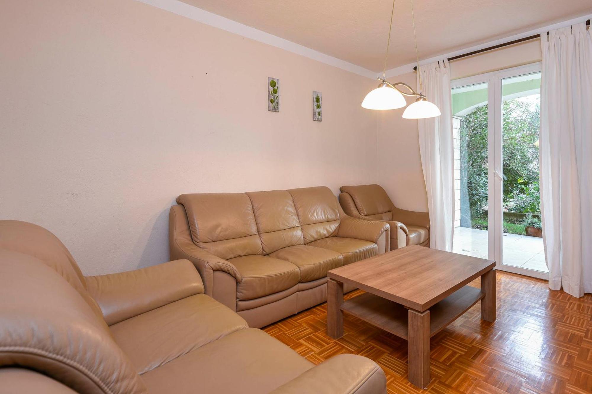 Holiday Apartments Zora Orebic Ngoại thất bức ảnh